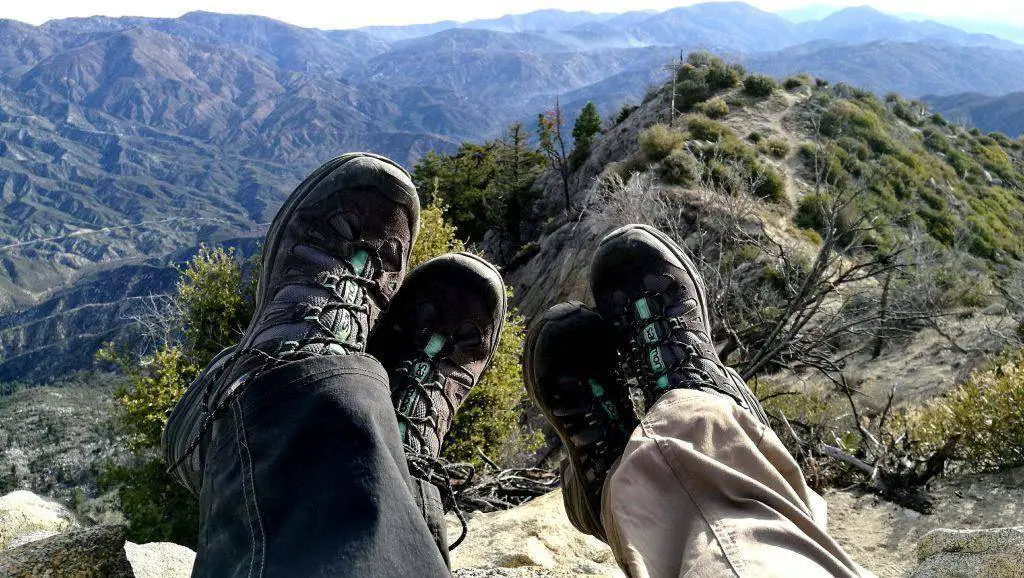how long do hiking boots last