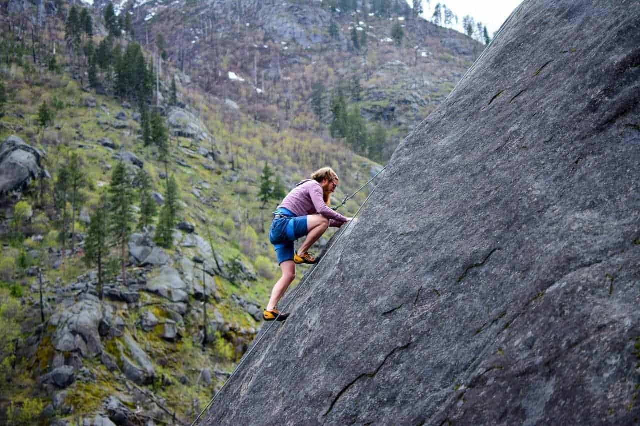 What is Scrambling in Hiking 2 scrambling