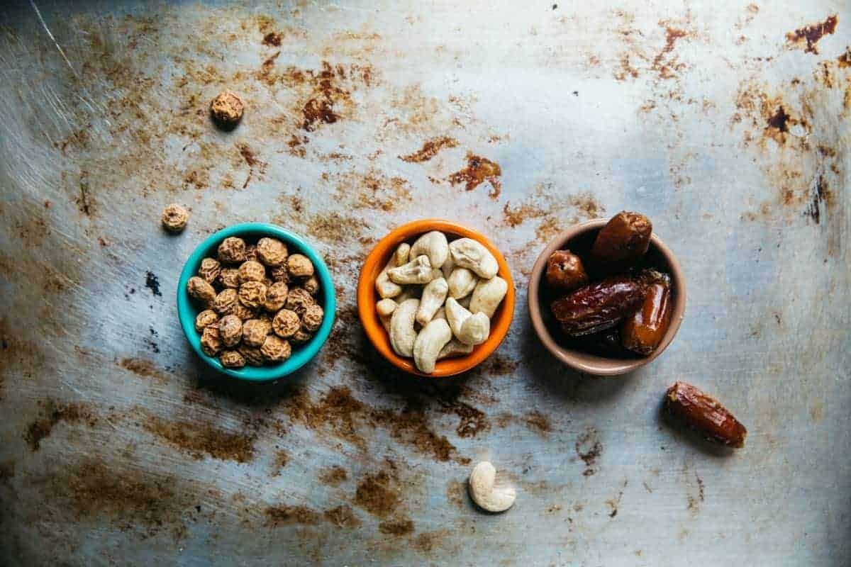 Cut down on junk food and sweets Cut down on junk food and sweets