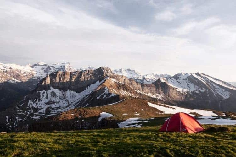 How to Keep Warm When Camping 1 How to Keep Warm When Camping