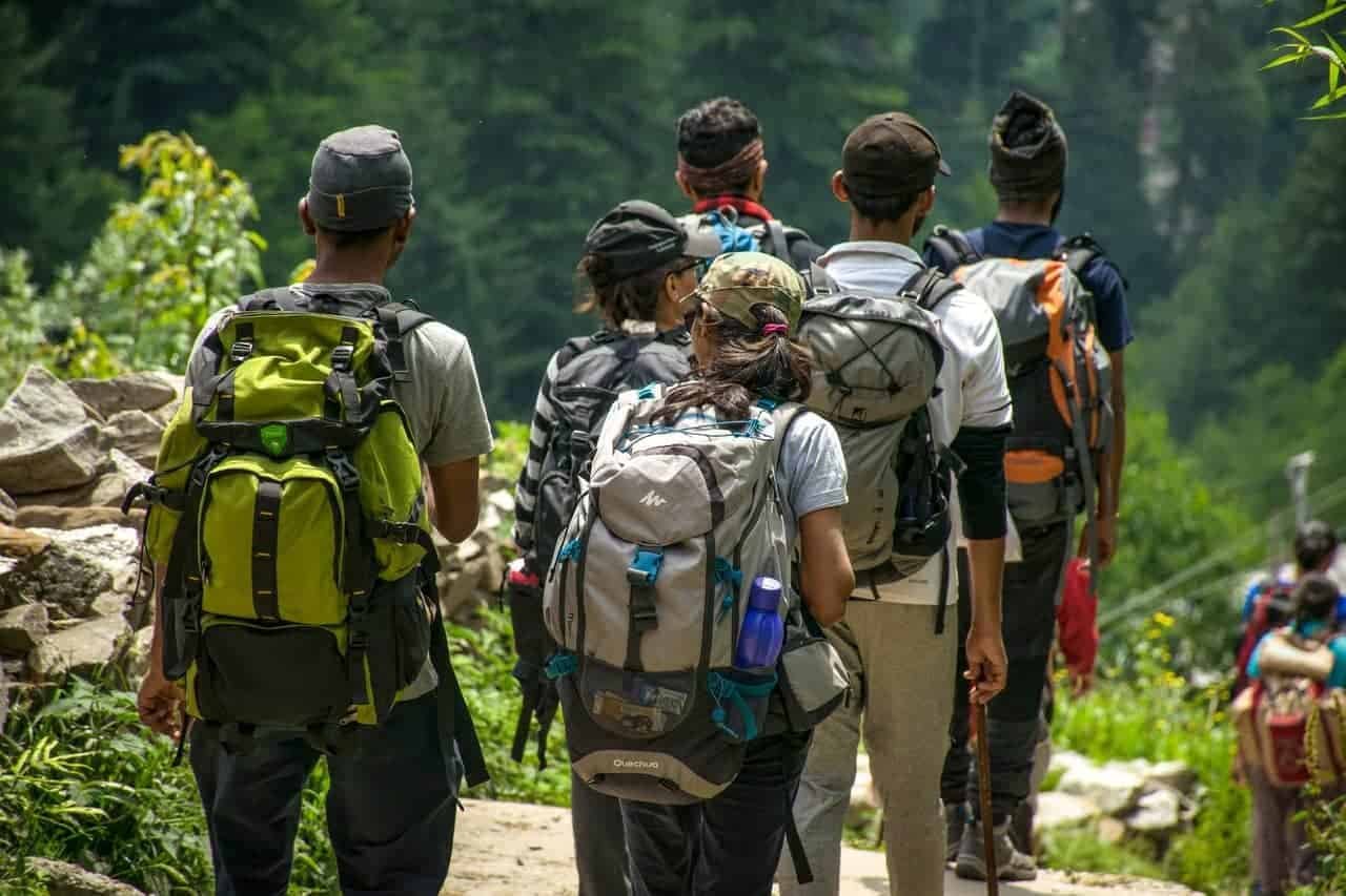 How to Keep a Hiking Journal 3 Choose a theme and voice