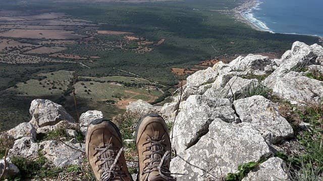 hiking boots hiking boots