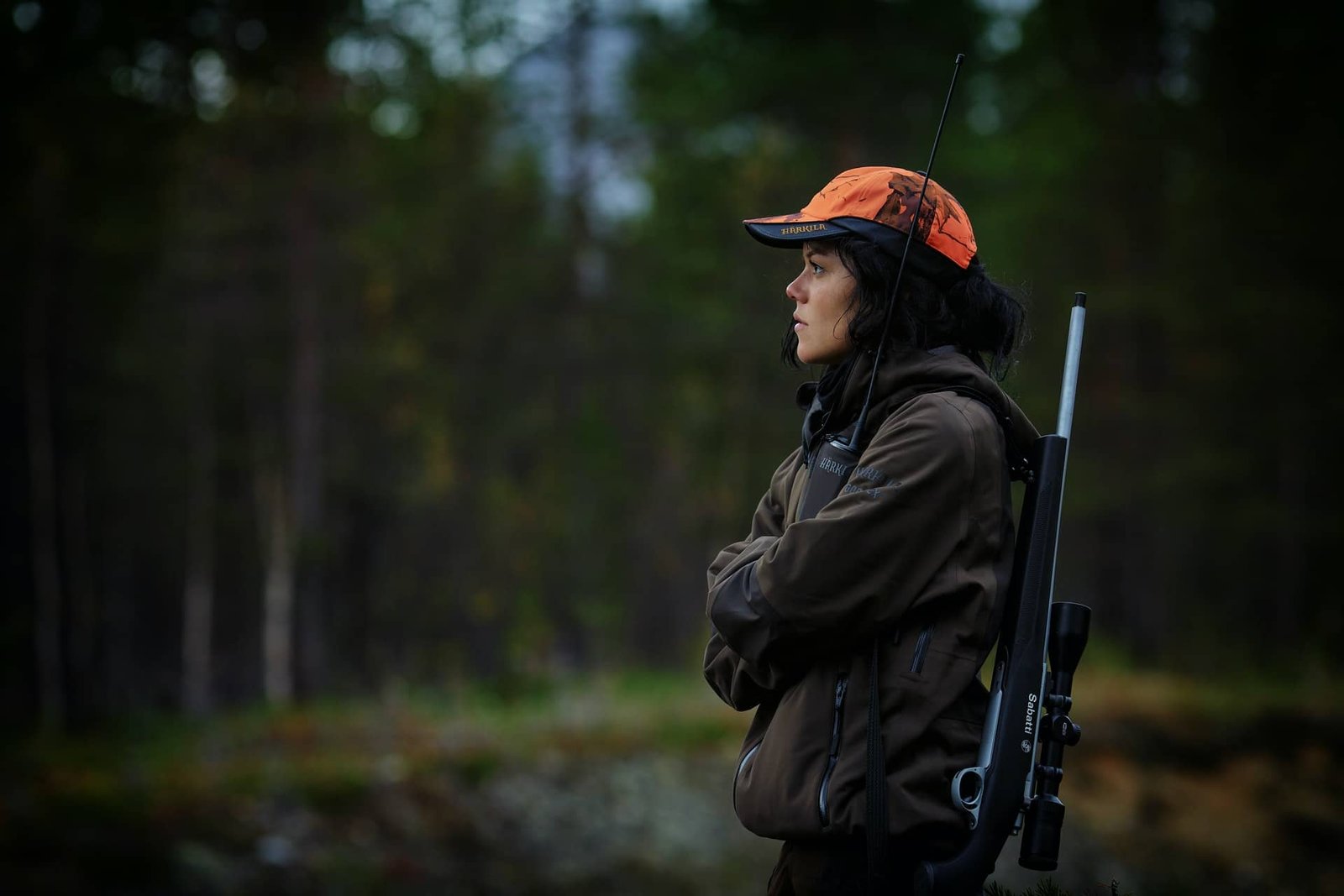 hunting with binoculars hunting with binoculars
