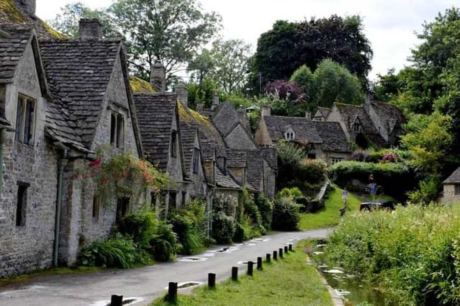 The Cotswolds Village The Cotswolds Village