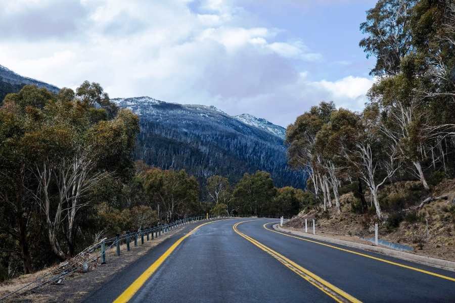 Explore Jindabyne in New South Wales